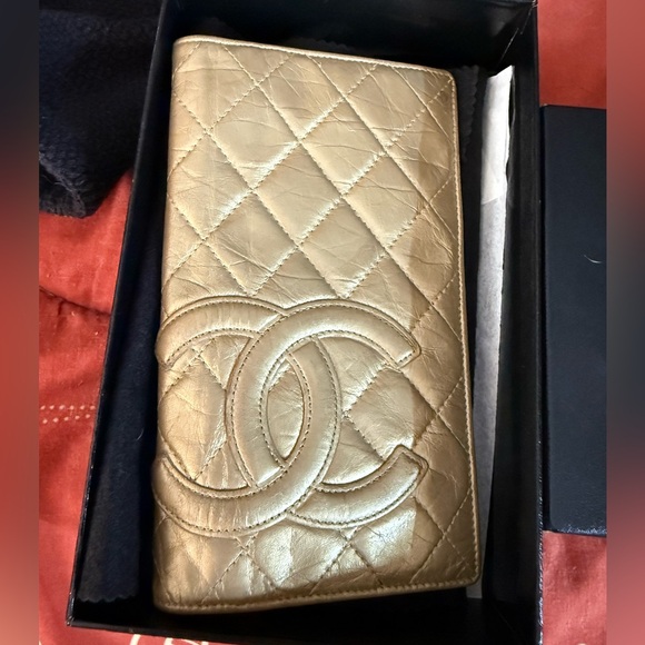 Authentic Chanel Metallic Gold cambone wallet - Picture 1 of 11